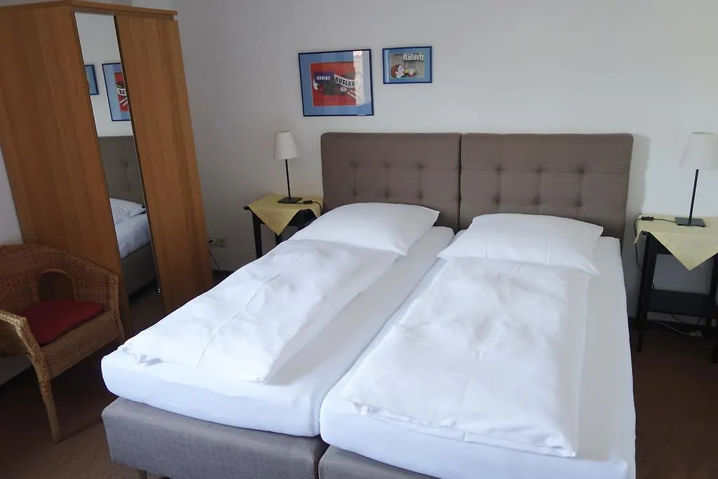 Pension Am Helenenwall Cologne 2*,  Germany